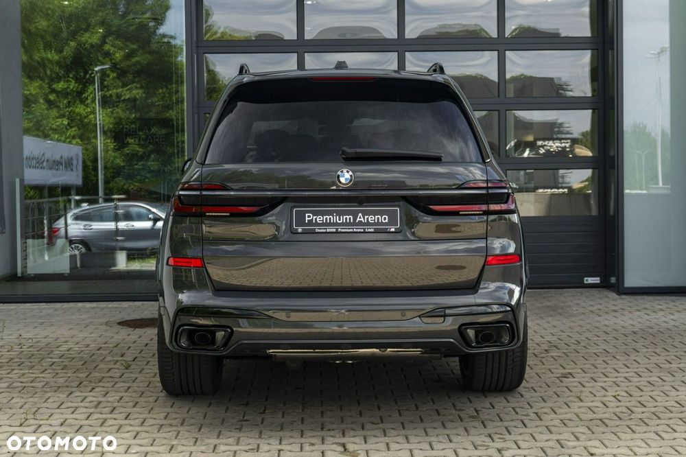 BMW X7 - 9