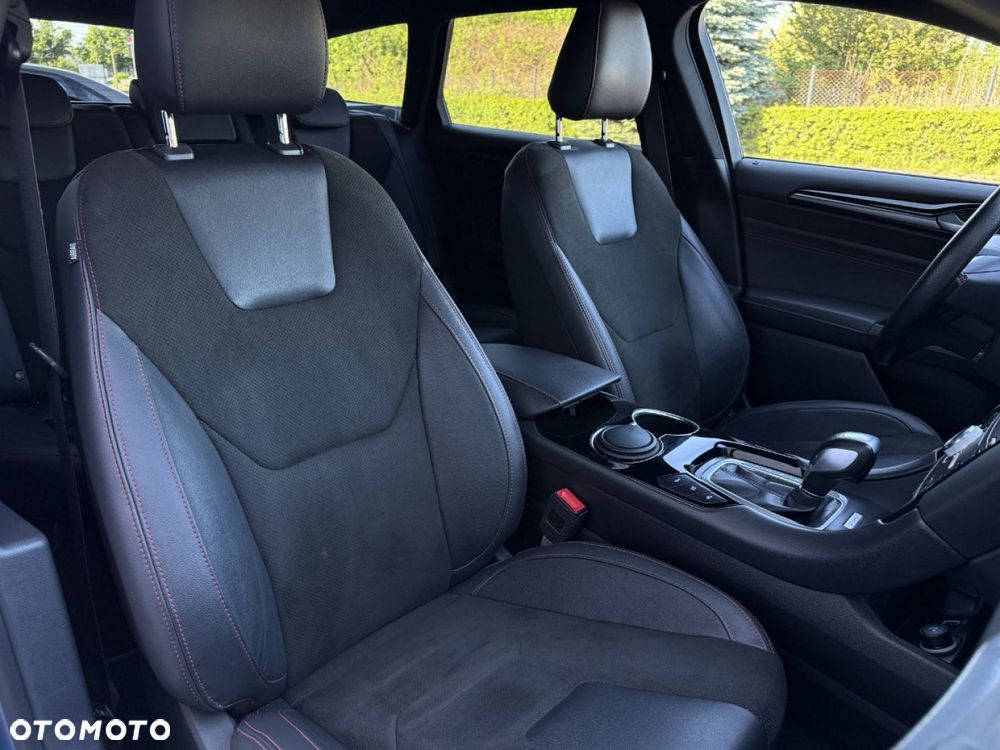 Ford Mondeo - 30