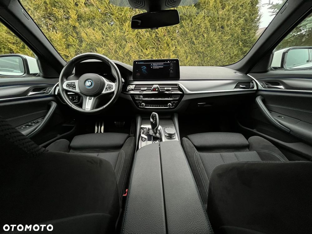 BMW Seria 5 530e M Sport sport - 19