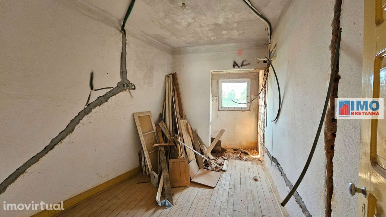 3 Apartamentos T2 e 2 garagens zona histórica de Castelo Branco - Grande imagem: 3/18
