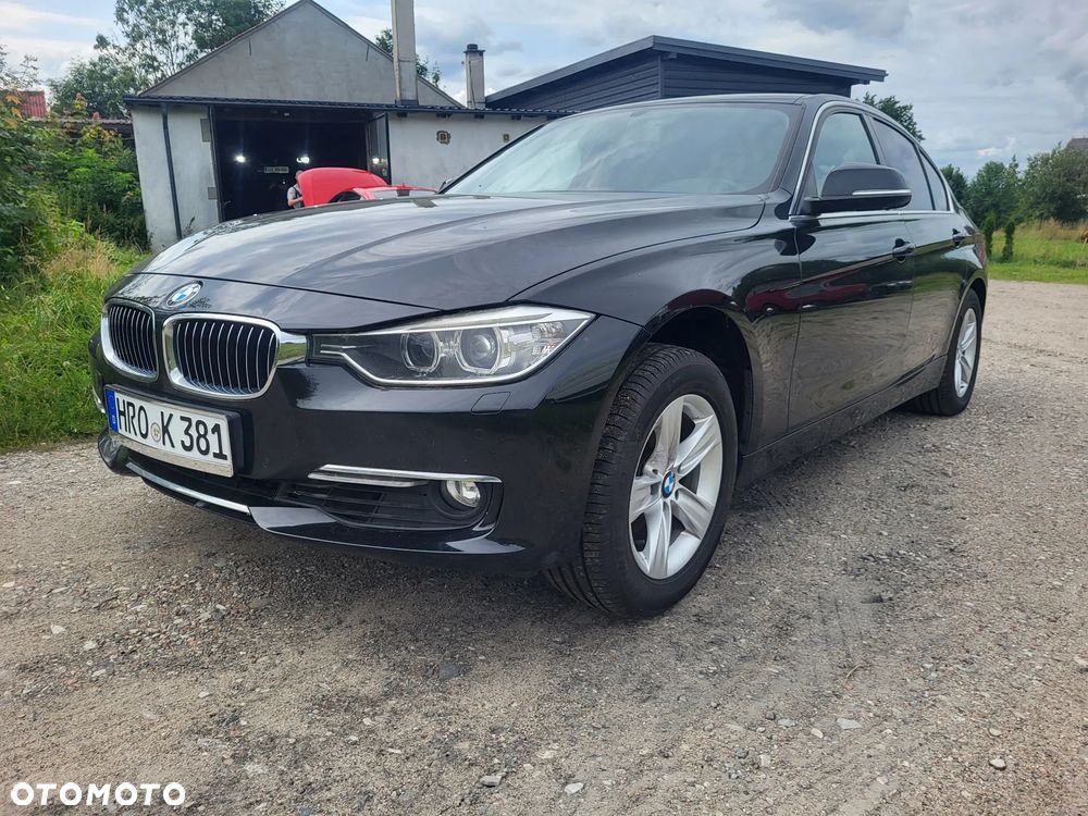 BMW Seria 3 320i Sport Line - 1