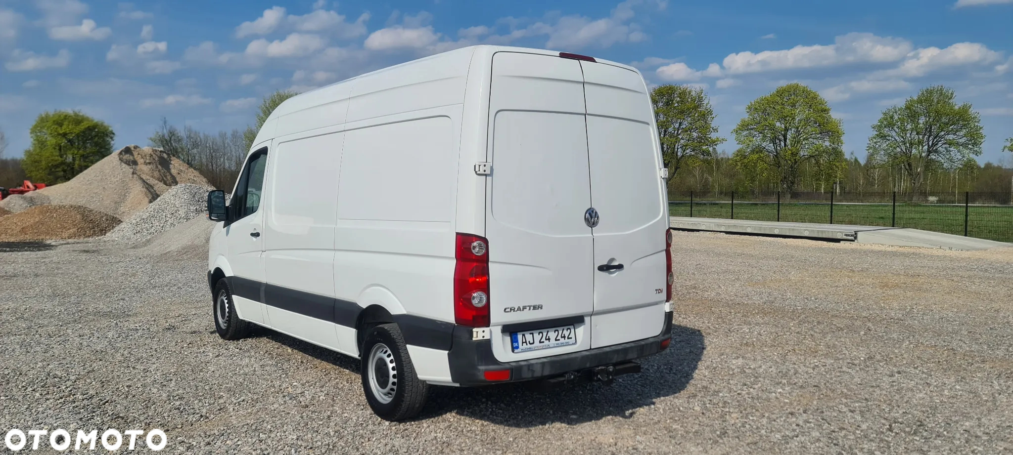 Volkswagen Crafter L2H2 Średni - 4