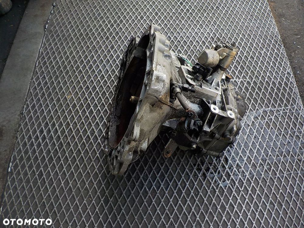 OPEL ASTRA IV J CORSA D E SKRZYNIA BIEGÓW 1.3 CDTI A7N U394 DROBNY FREZ - 3