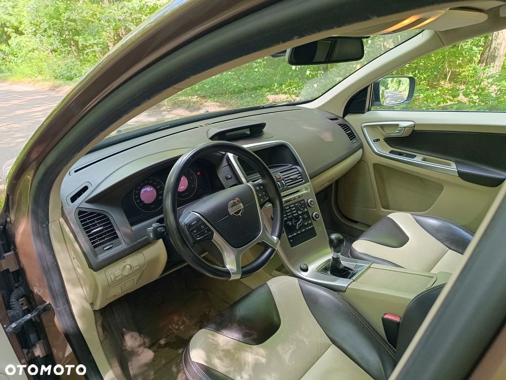 Volvo XC 60 DRIVe R Design - 7