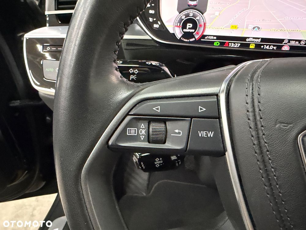 Audi A8 - 32