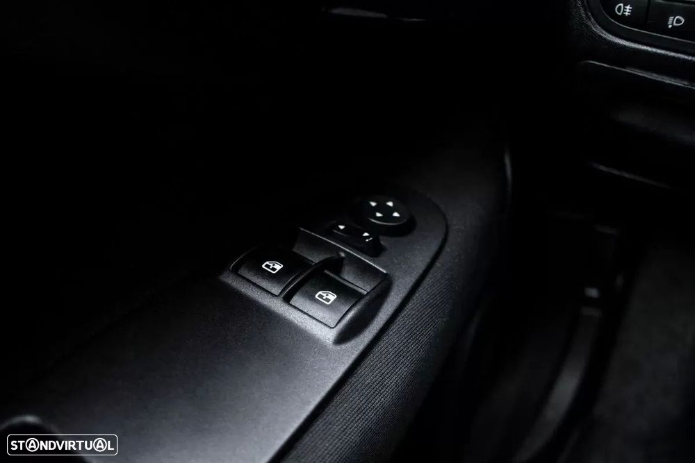 Fiat Punto 1.3 M-Jet Easy S&S - 14