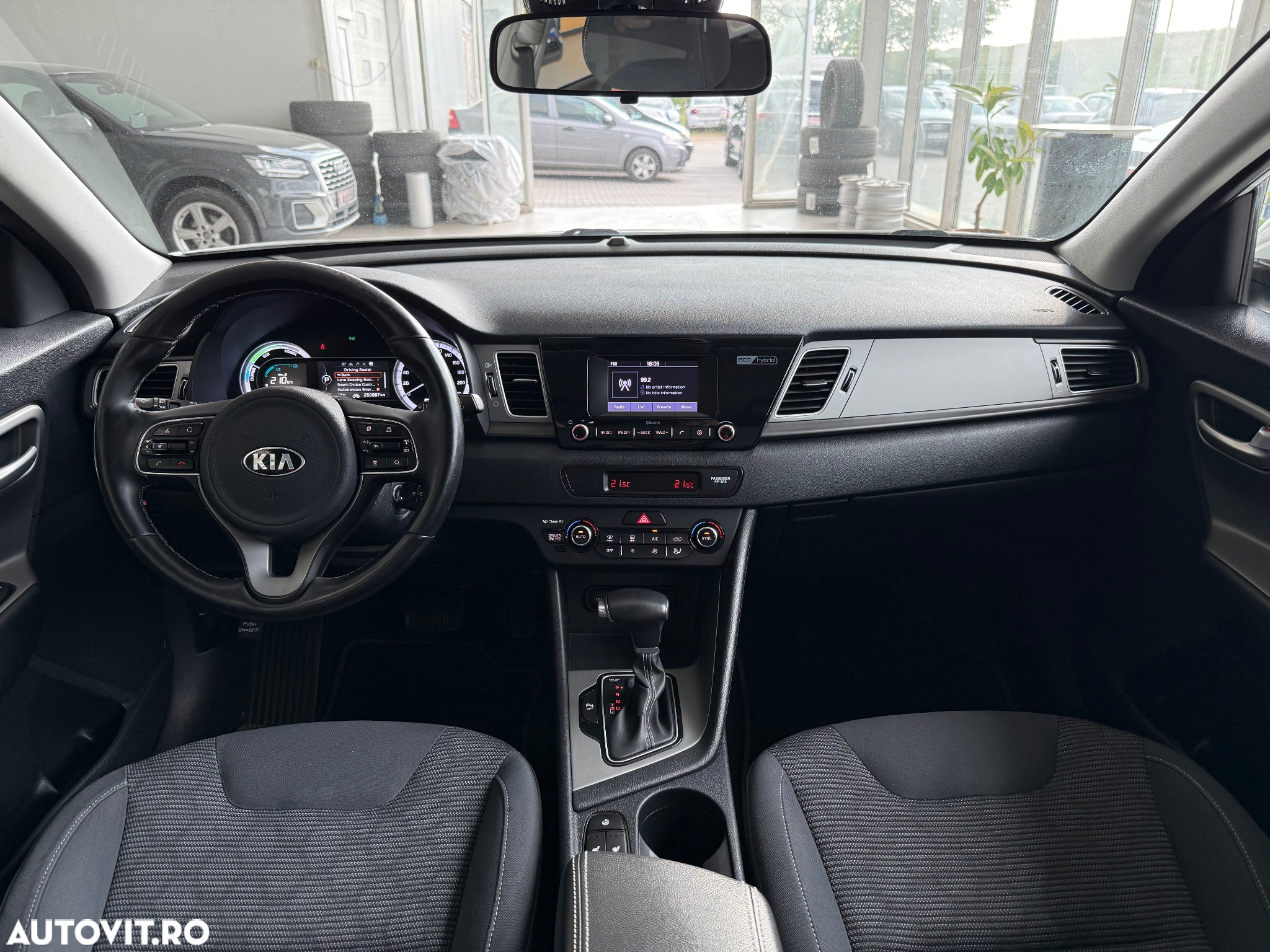 Kia Niro 1.6 GDI HEV 2WD OPF Aut. Spirit - 6