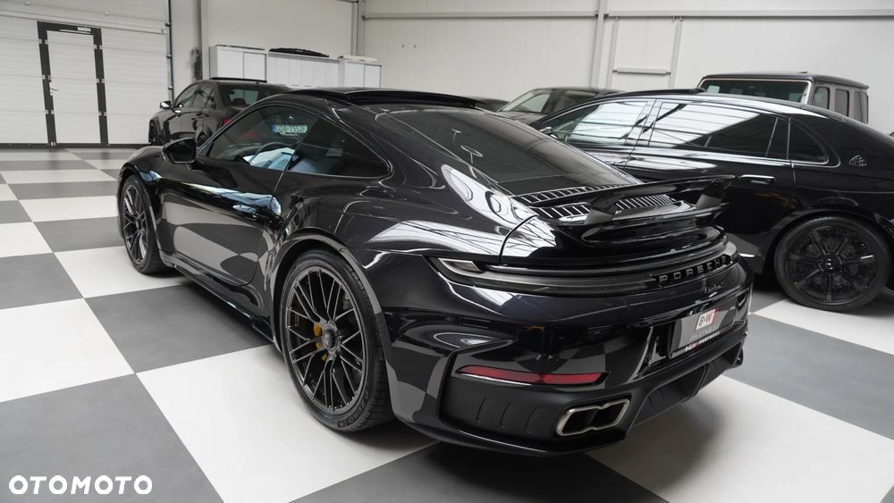 Porsche 911 Turbo S - 3