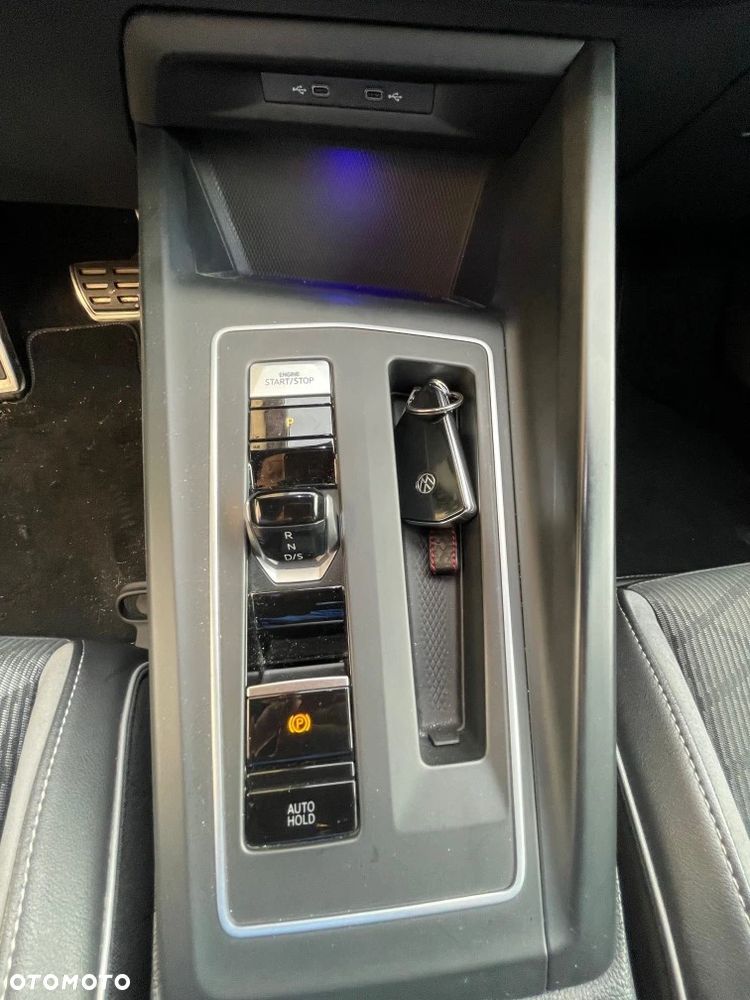 Volkswagen Golf 1.5 TSI BMT Evo Highline DSG - 25