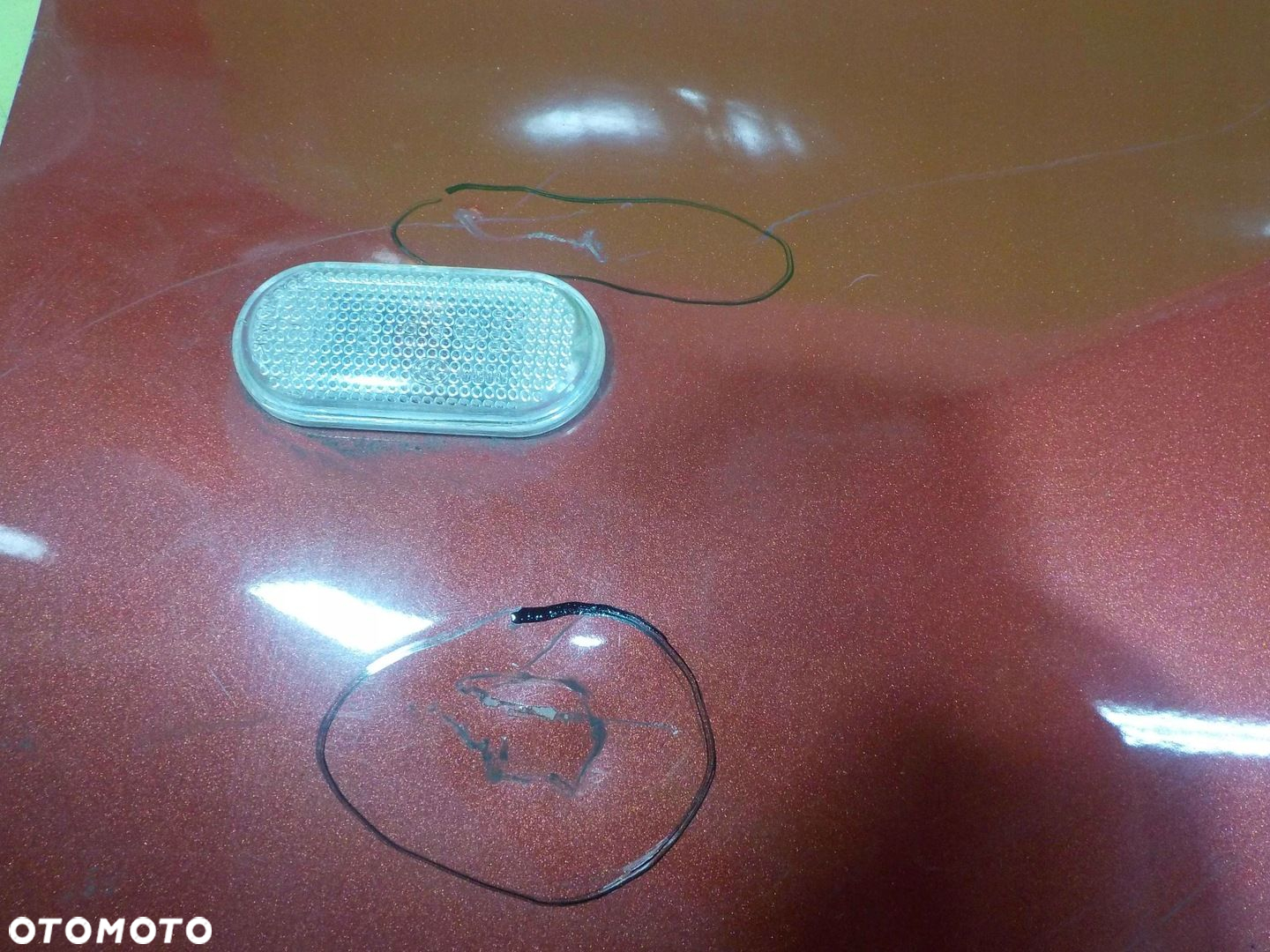 NISSAN QASHQAI I J10 07r blotnik prawy przod - 4