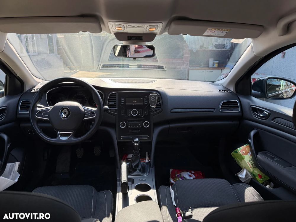 Renault Megane TCE GPF Zen - 10