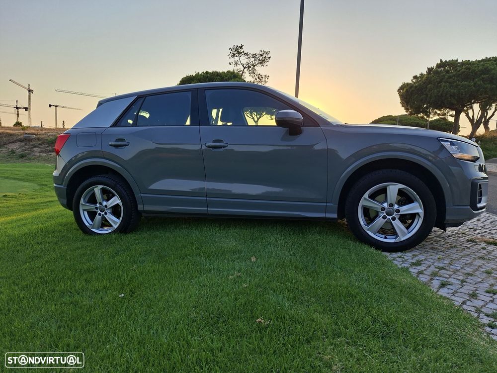 Audi Q2 30 TFSI Sport S tronic - 5