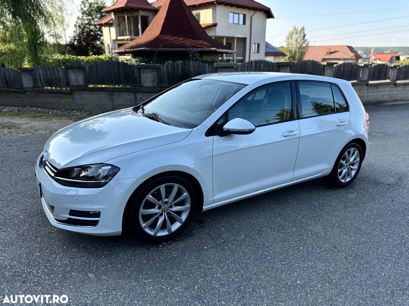 Volkswagen Golf 2.0 TDI (BlueMotion Technology) Highline - 24
