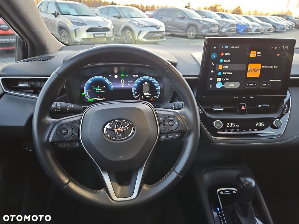 Toyota Corolla 1.8 Hybrid Comfort - 18