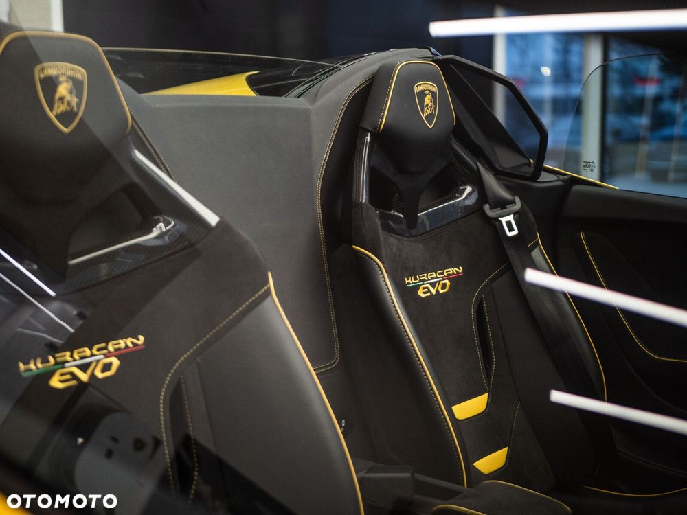 Lamborghini Huracan - 17