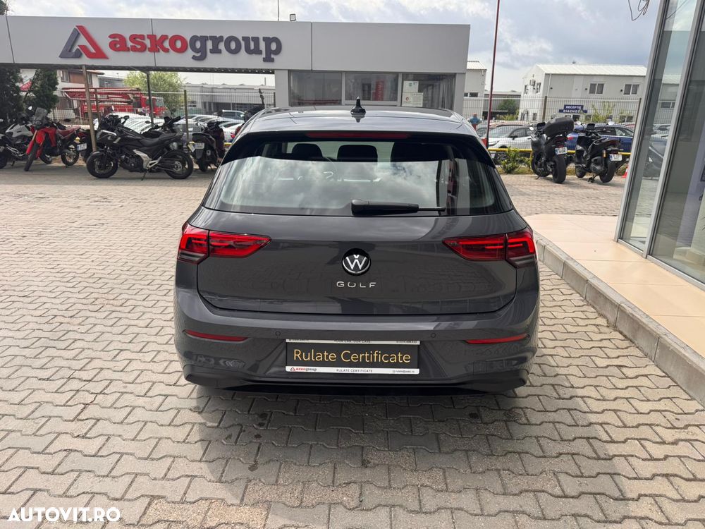 Volkswagen Golf 1.5 TSI ACT Life - 9