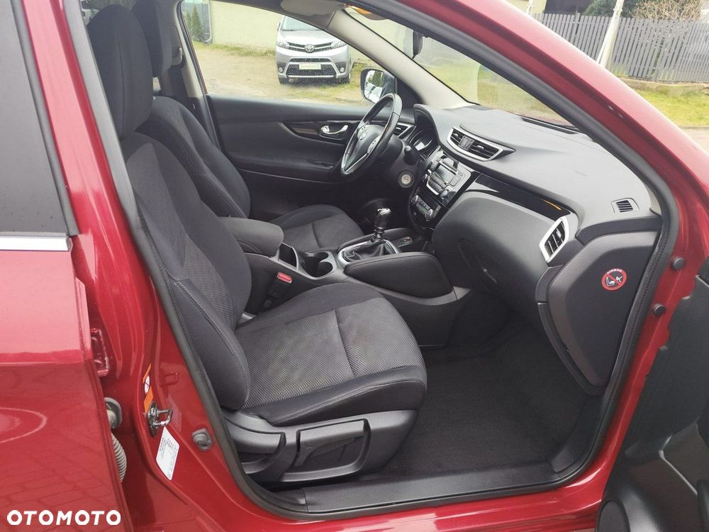 Nissan Qashqai - 11