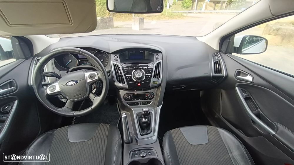 Ford Focus SW 1.6 TDCi Titanium - 6