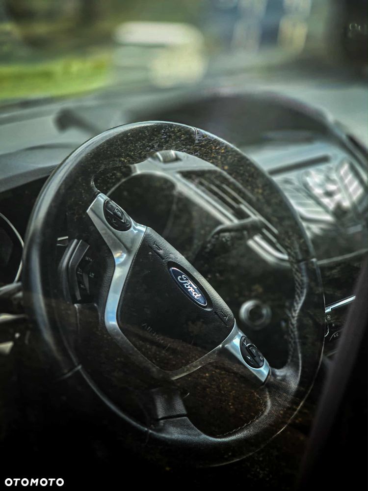 Ford Kuga 2.0 TDCi 4x4 Individual - 12