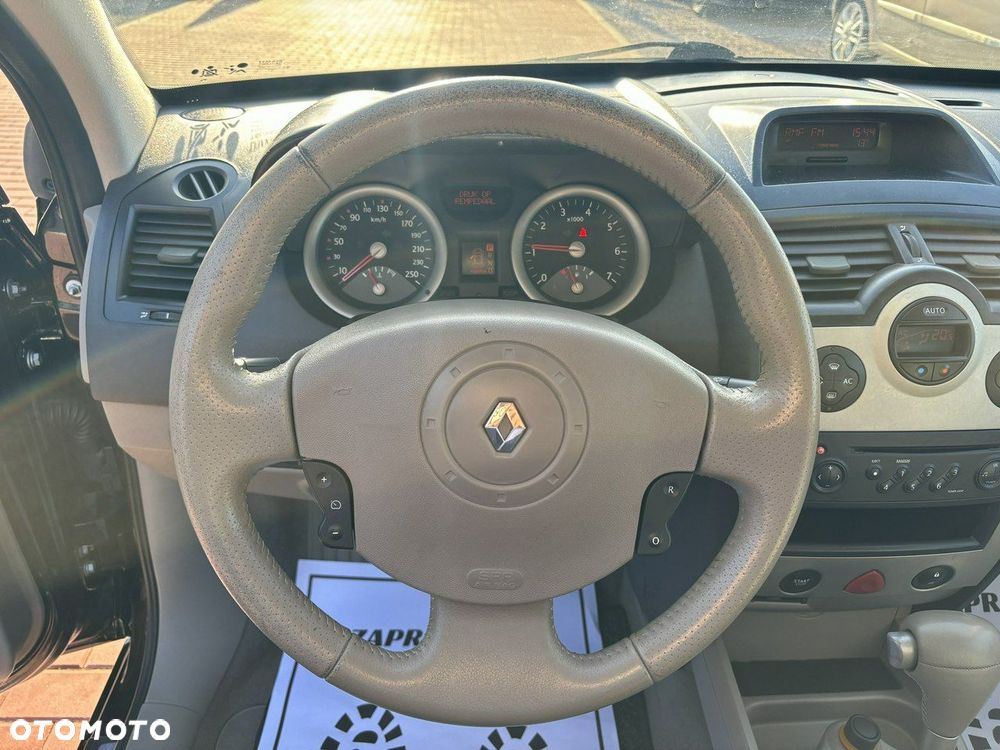 Renault Megane 2.0 Dynamique - 13