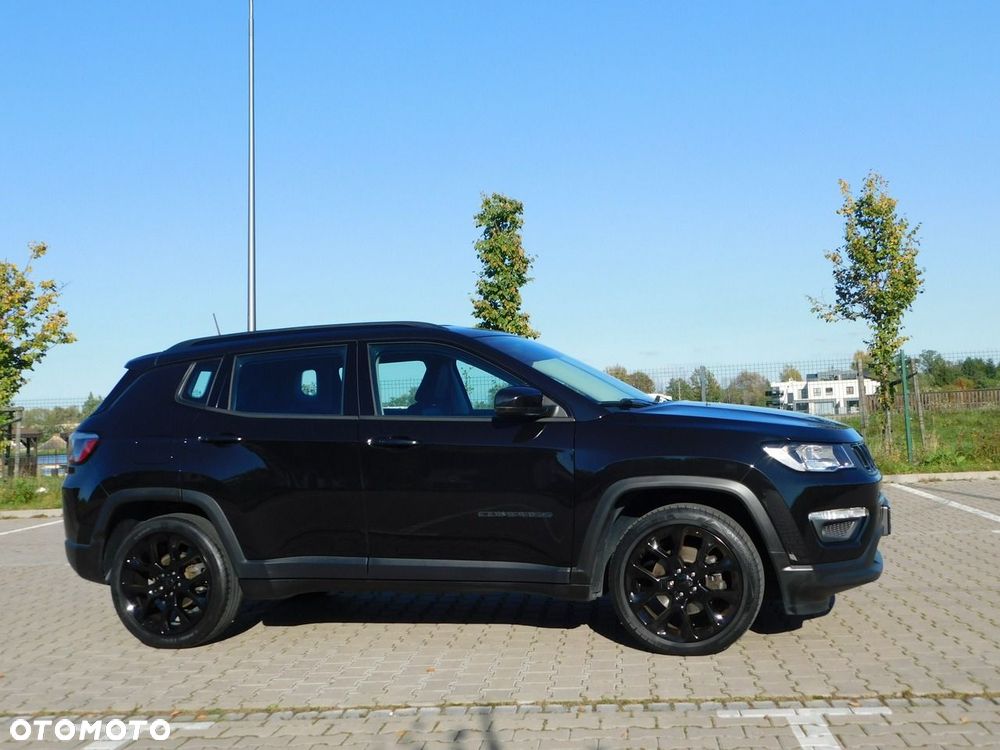 Jeep Compass 1.3 TMair Night Eagle FWD S&S DDCT - 21
