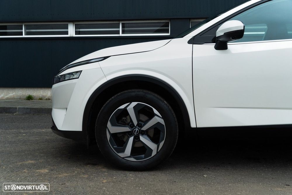 Nissan Qashqai 1.3 DIG-T N-Connecta LED - 47