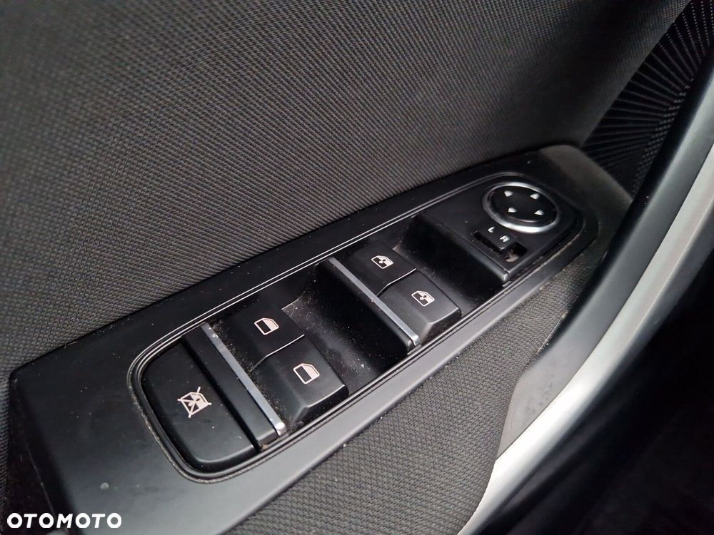 Kia Ceed - 15
