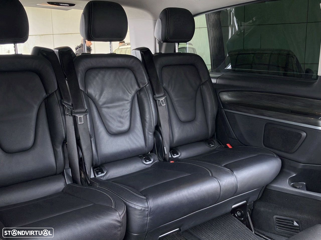 Mercedes-Benz V 300 d Avantgarde - 18