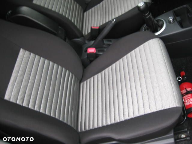 Suzuki SX4 1.6 Comfort - 13