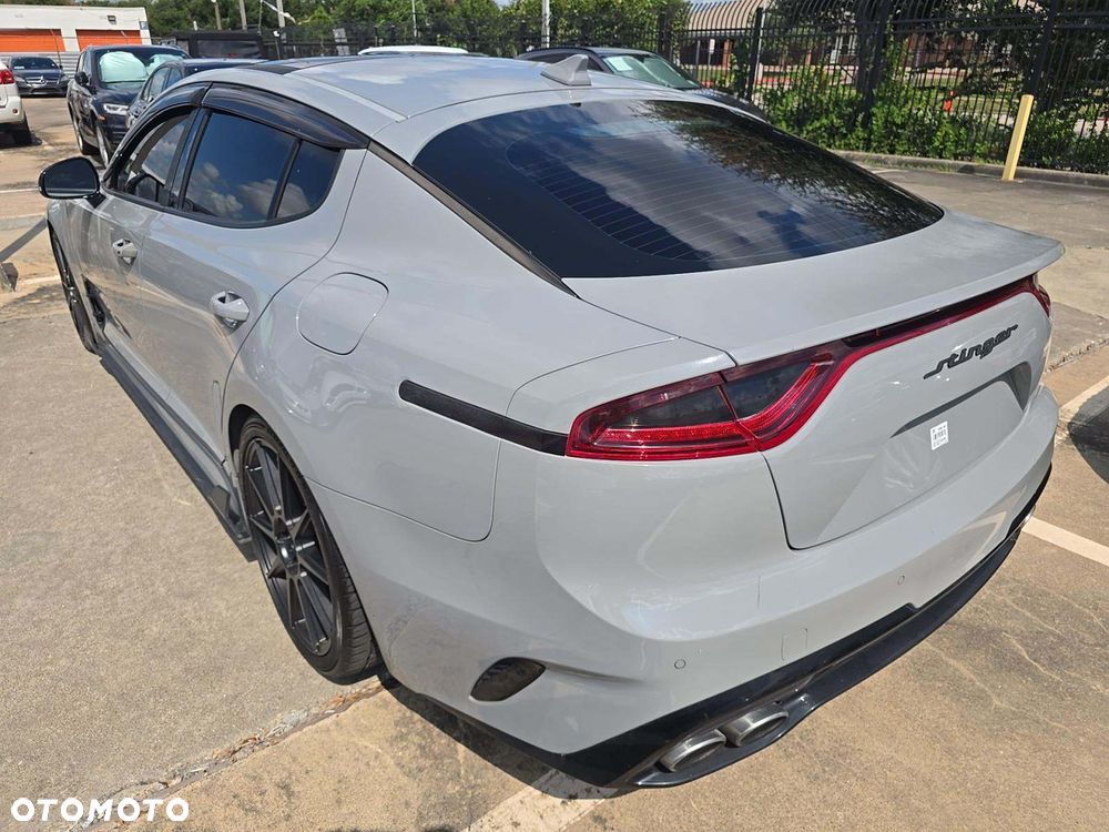 Kia Stinger 3.3 T-GDI V6 GT AWD - 3
