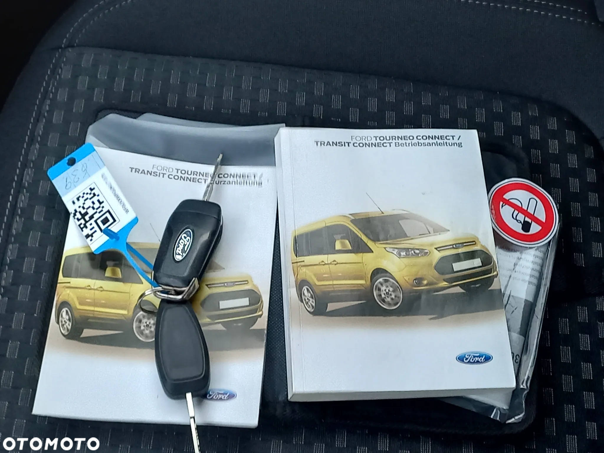 Ford Tourneo Connect - 32