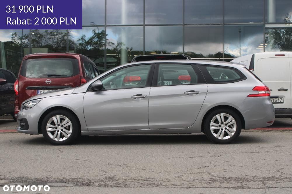 Peugeot 308 - 8
