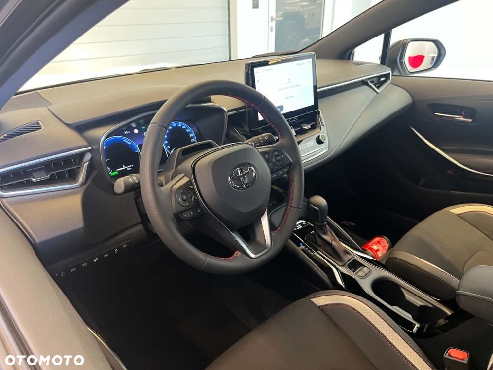 Toyota Corolla 1.8 Hybrid GR Sport - 13