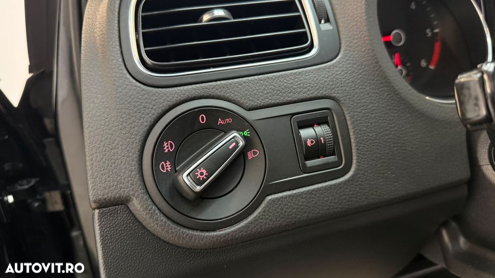 Volkswagen Polo - 26