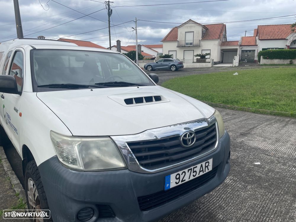 Toyota Hilux 2.5 D-4D 4WD CE CM+AC - 1