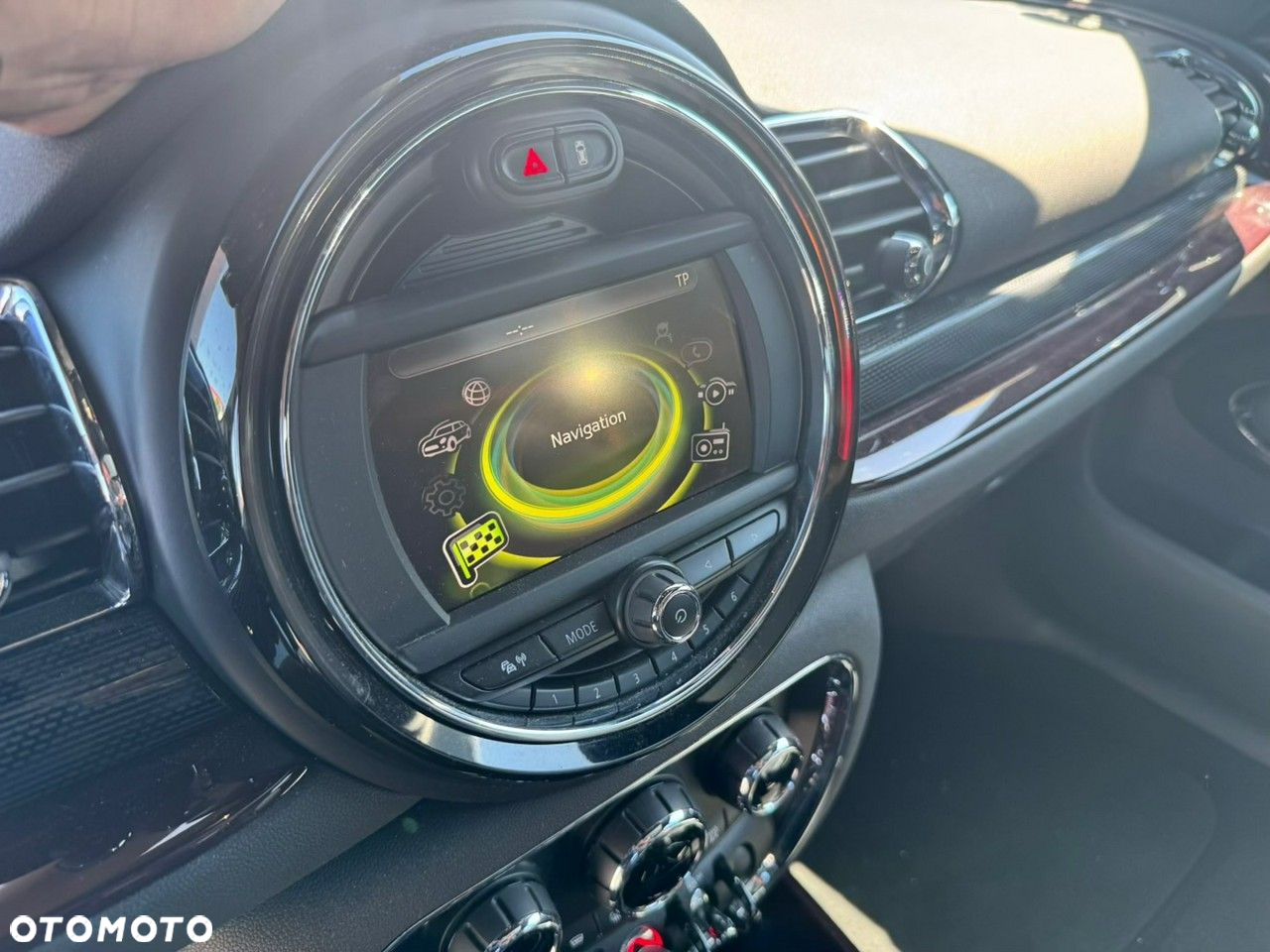 MINI Clubman - 14