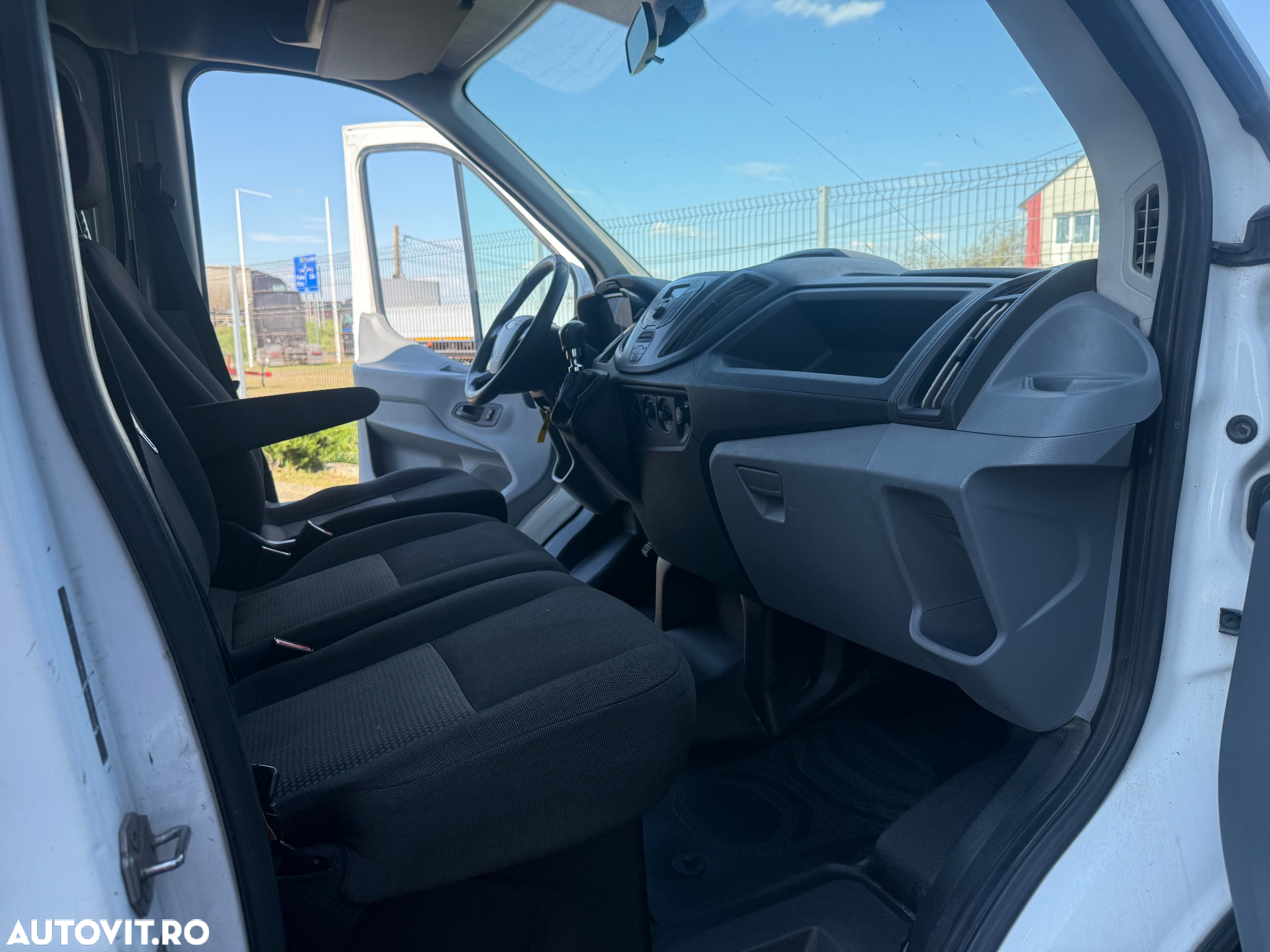 Ford Transit - 19