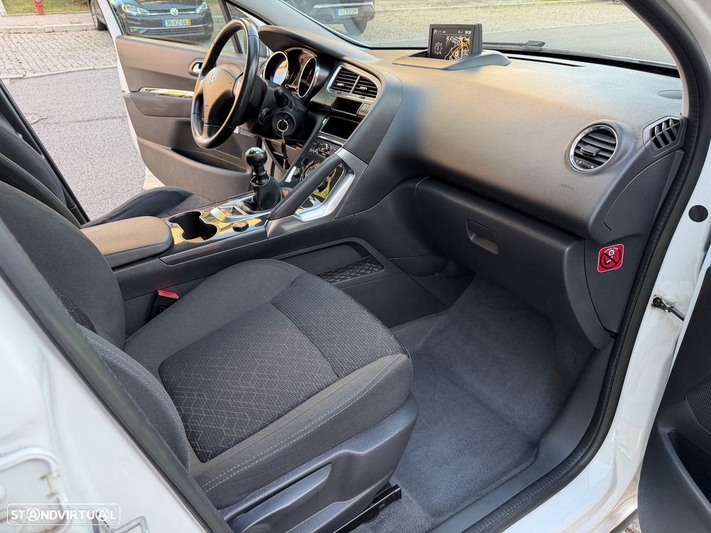 Peugeot 3008 1.6 HDi Style - 6