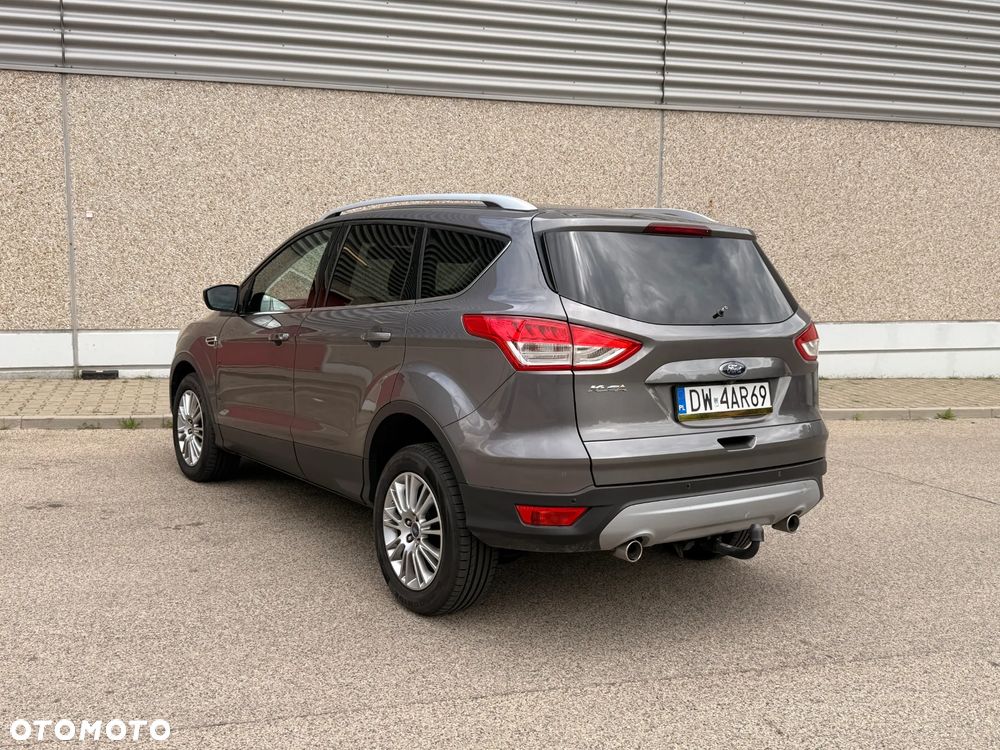 Ford Kuga 2.0 TDCi 4WD Titanium - 4