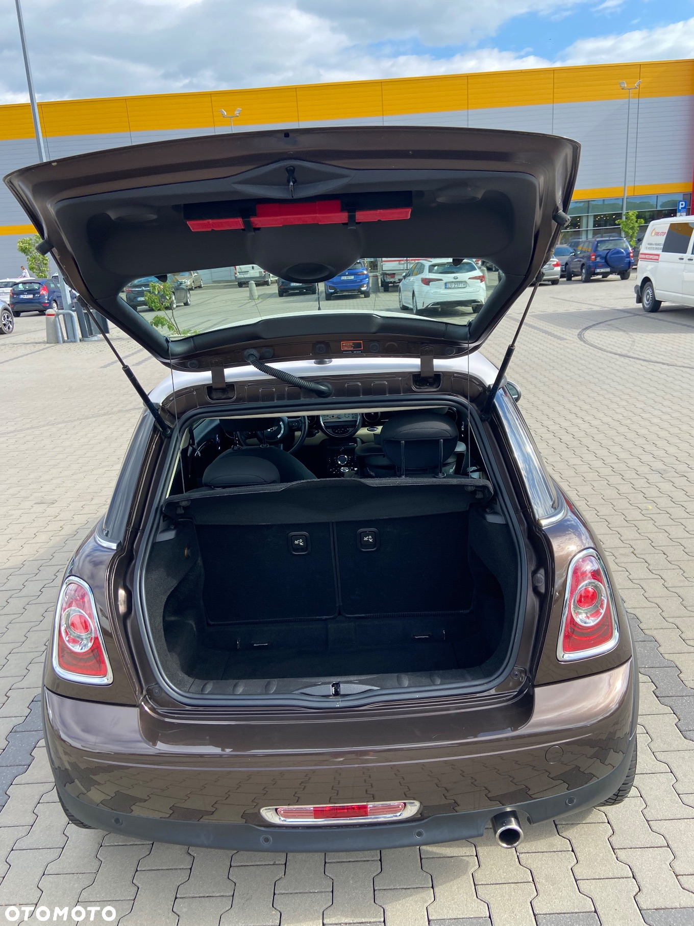MINI Cooper Standard - 19