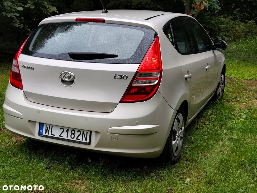 Hyundai i30 1.6 Premium - 26