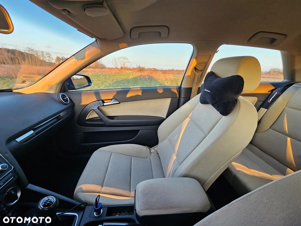 Audi A3 3-drzwiowe 1.9 TDI Attraction - 13
