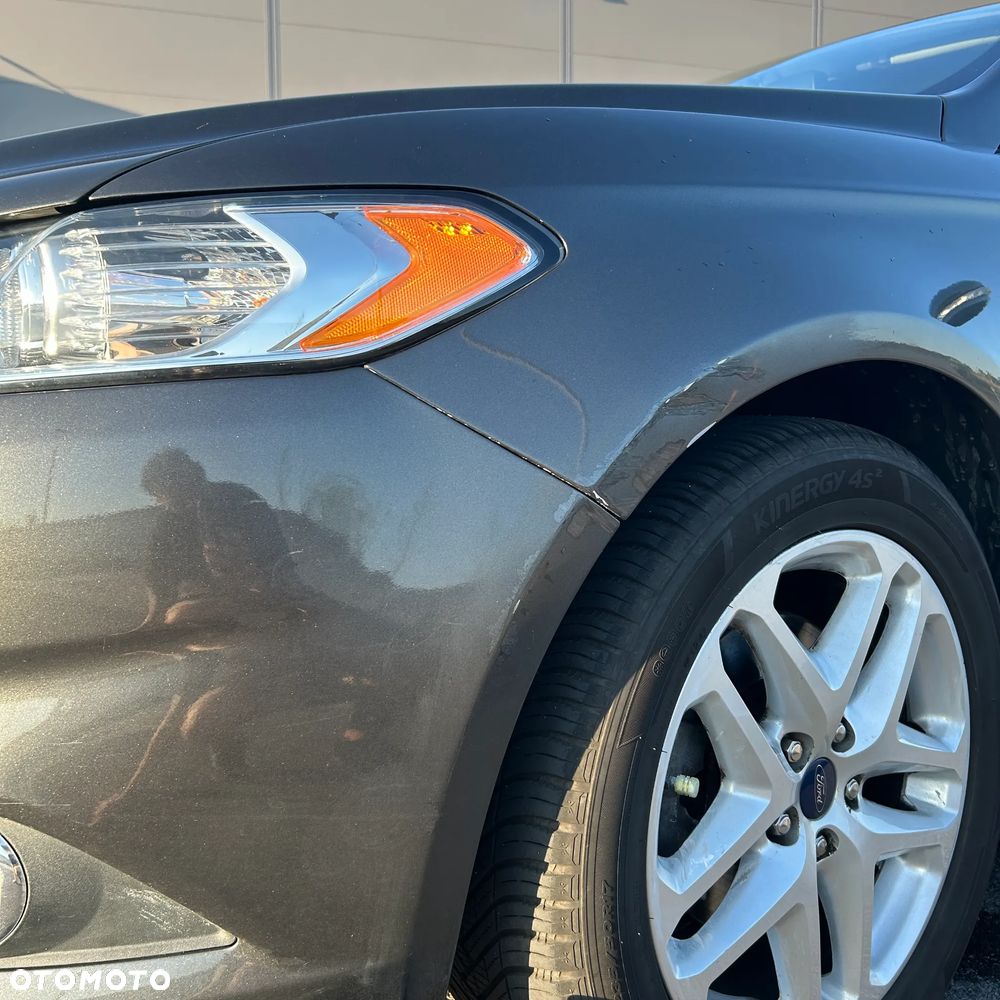 Ford Fusion - 14