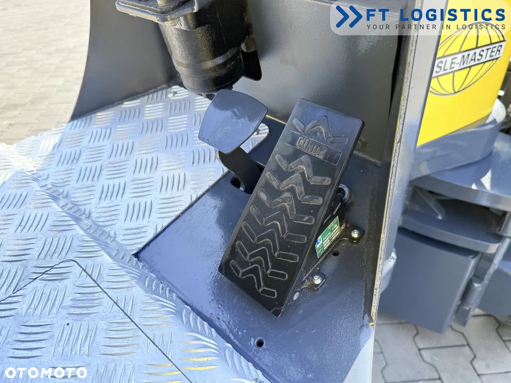 Combilift WÓZEK PRZEGUBOWY | AISLE MASTER 25WE | ELEKTRYCZNY | TRIPLEX 6650MM | PRZESUW BOCZNY | WOLNY SKOK | JEDYNIE 6723 MOTOGODZIN | STAN IDEALNY | Szeroka oferta wózków czterokierunkowych i bocznych, dopasowanych do różnorodnych potrzeb i zastosowań - 8