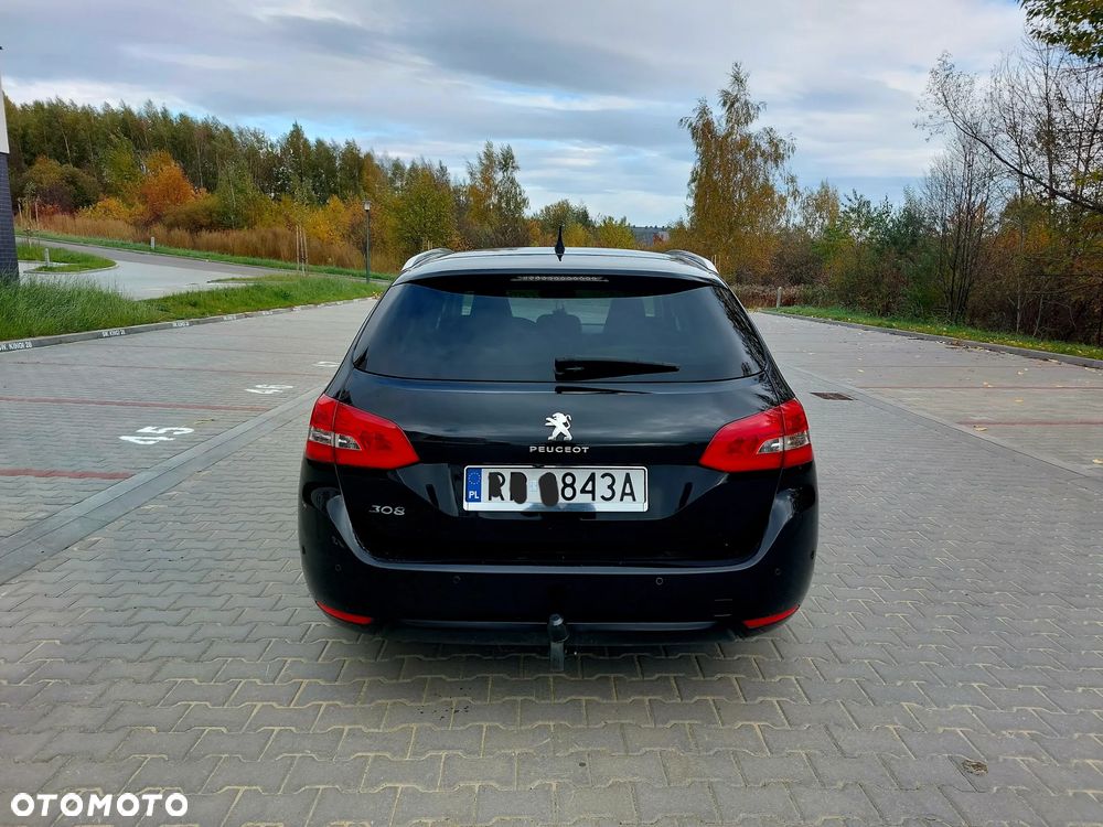 Peugeot 308 1.2 PureTech Allure S&S - 13