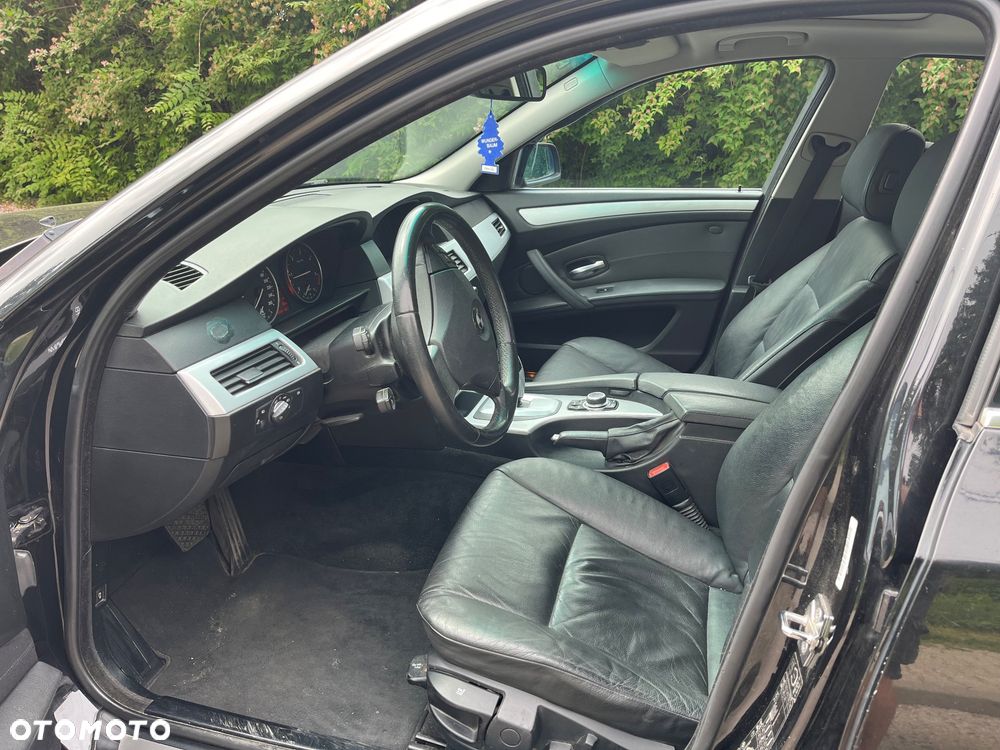 BMW Seria 5 520d - 8