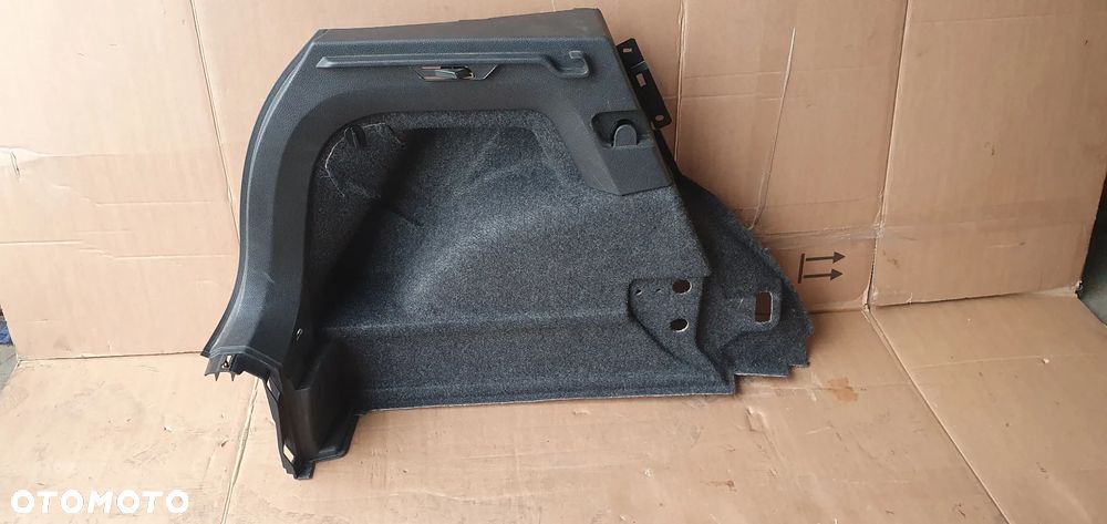 Boczek tapicerka bagażnika lewy tył VW Polo V 6R 6R6867761E 6C6867427A - 1