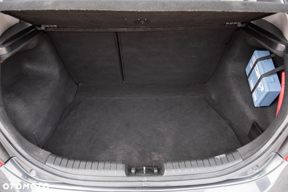 Kia Ceed 1.4 CVVT LX Basis - 23