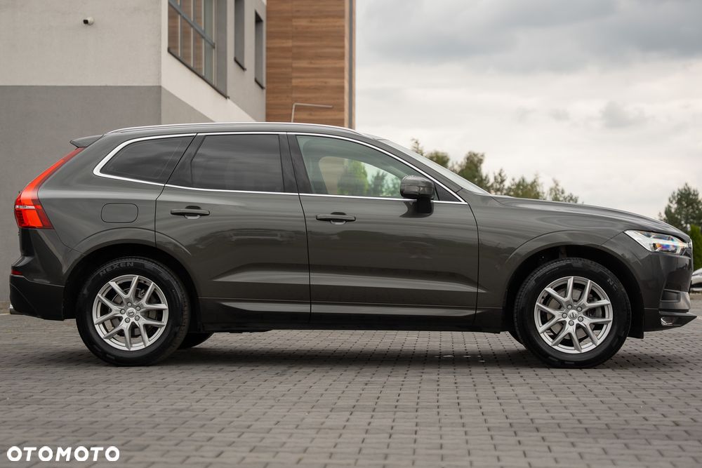 Volvo XC 60 D3 Momentum - 17