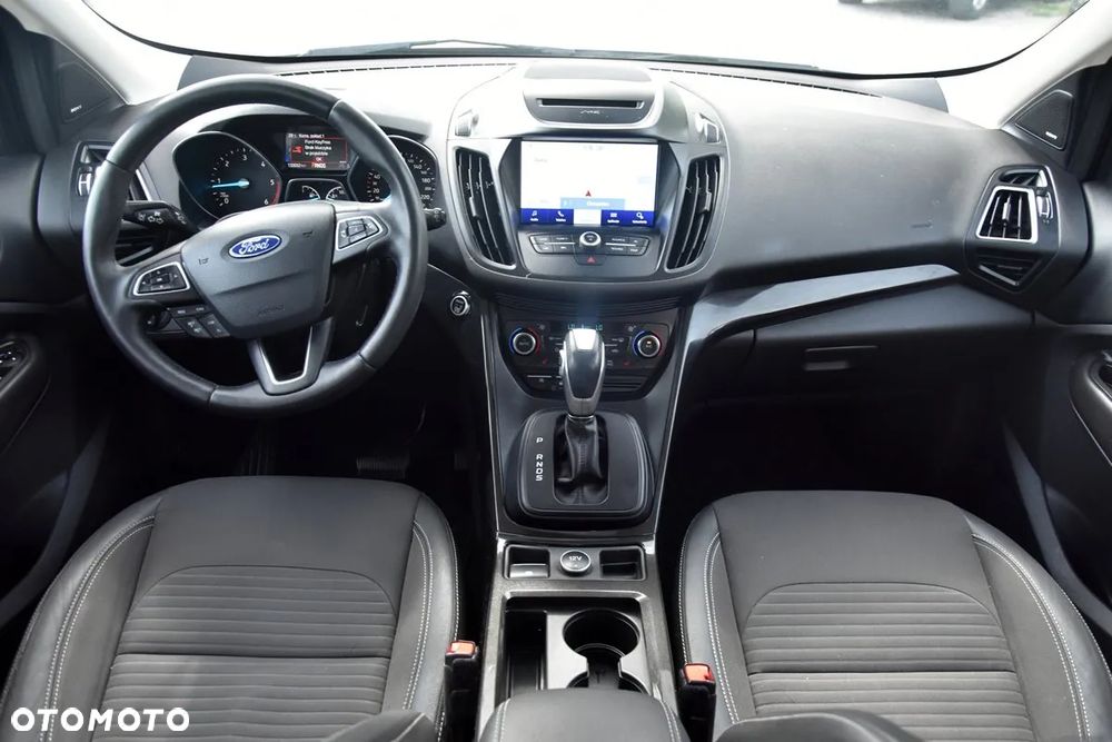 Ford Kuga 2.0 TDCi 4x4 Titanium - 26